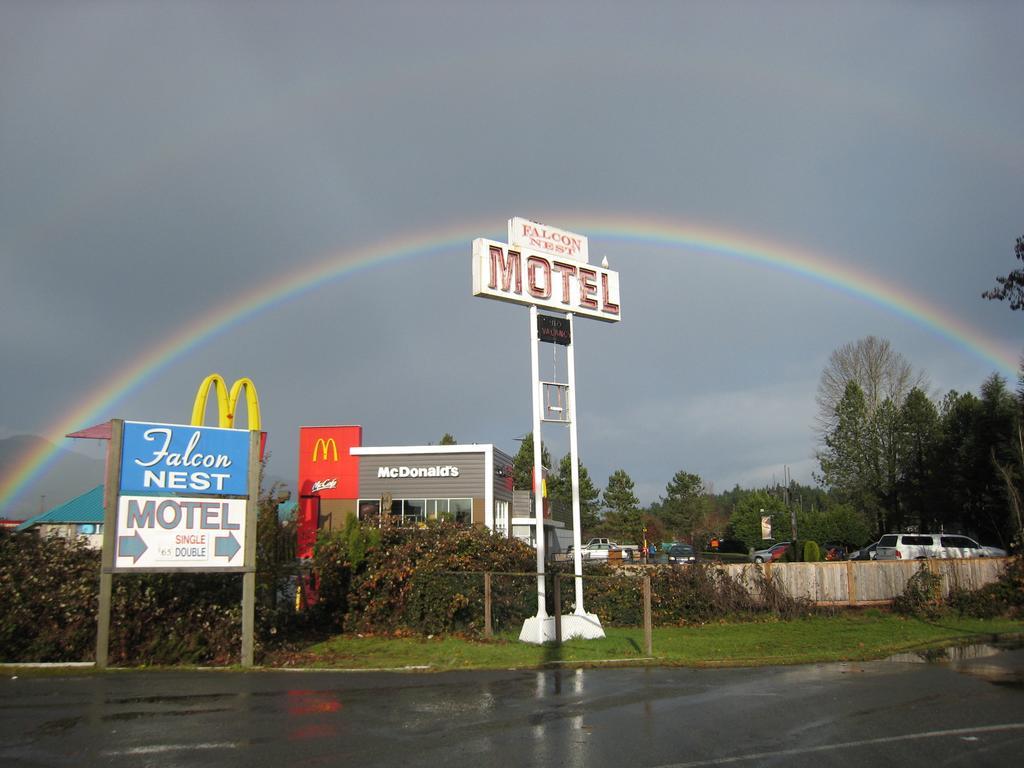 Falcon Nest Motel Duncan Exterior photo